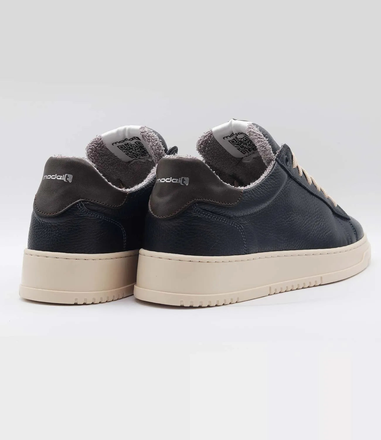 Sneakers MERCURY Model 1 in pelle blu bottolata