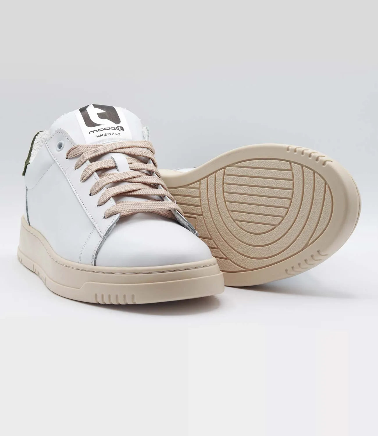 Sneakers FAST Model 1 in pelle bianca