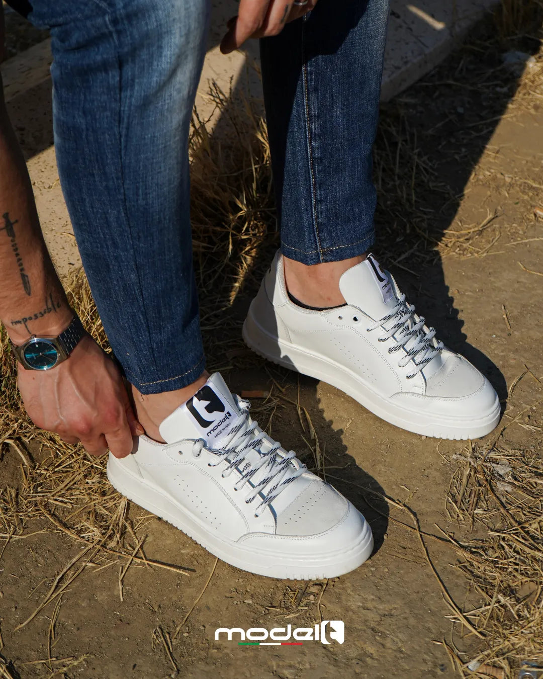 Sneakers MATRIX Model 6 in pelle bianca