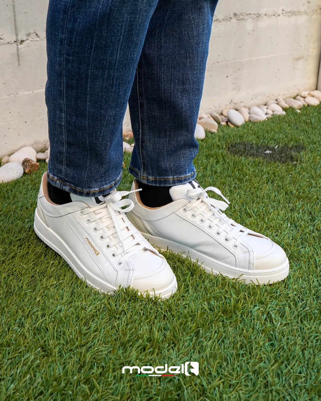 Sneakers LOUIS Model 3 in pelle bianca