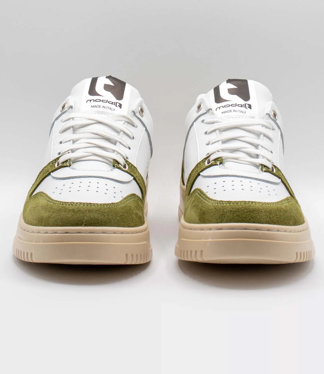 Sneakers CALIFORNIA Model 1 in pelle bianca