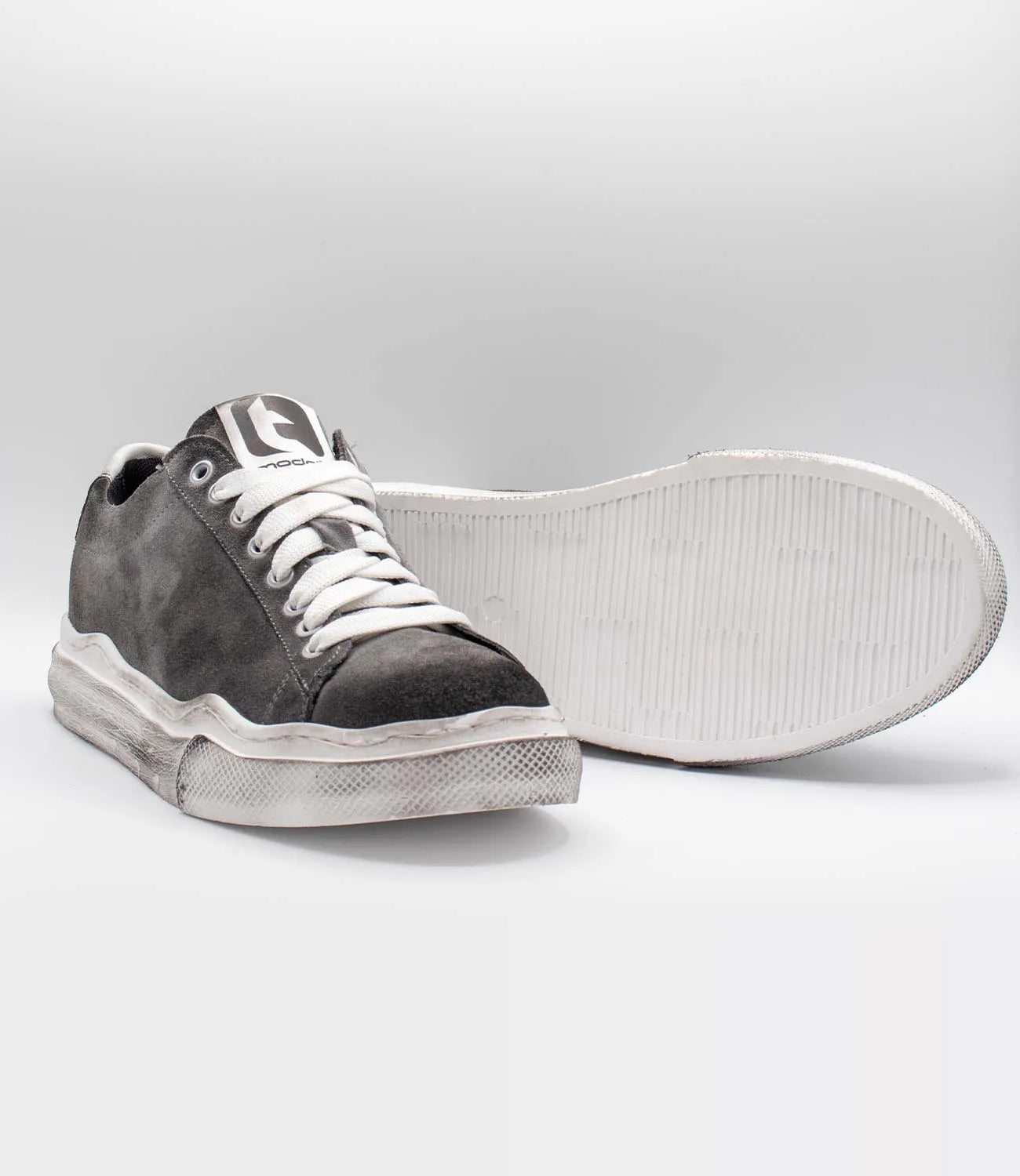 Sneakers HENRY Model 3 in camoscio grigio
