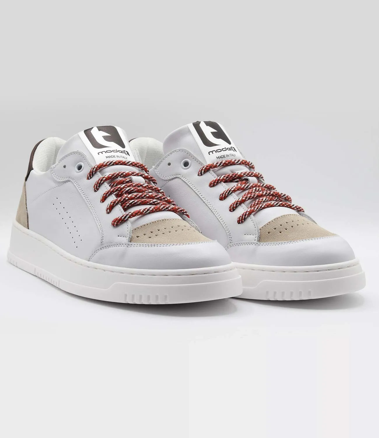Sneakers MATRIX Model 1 in pelle nappa bianca