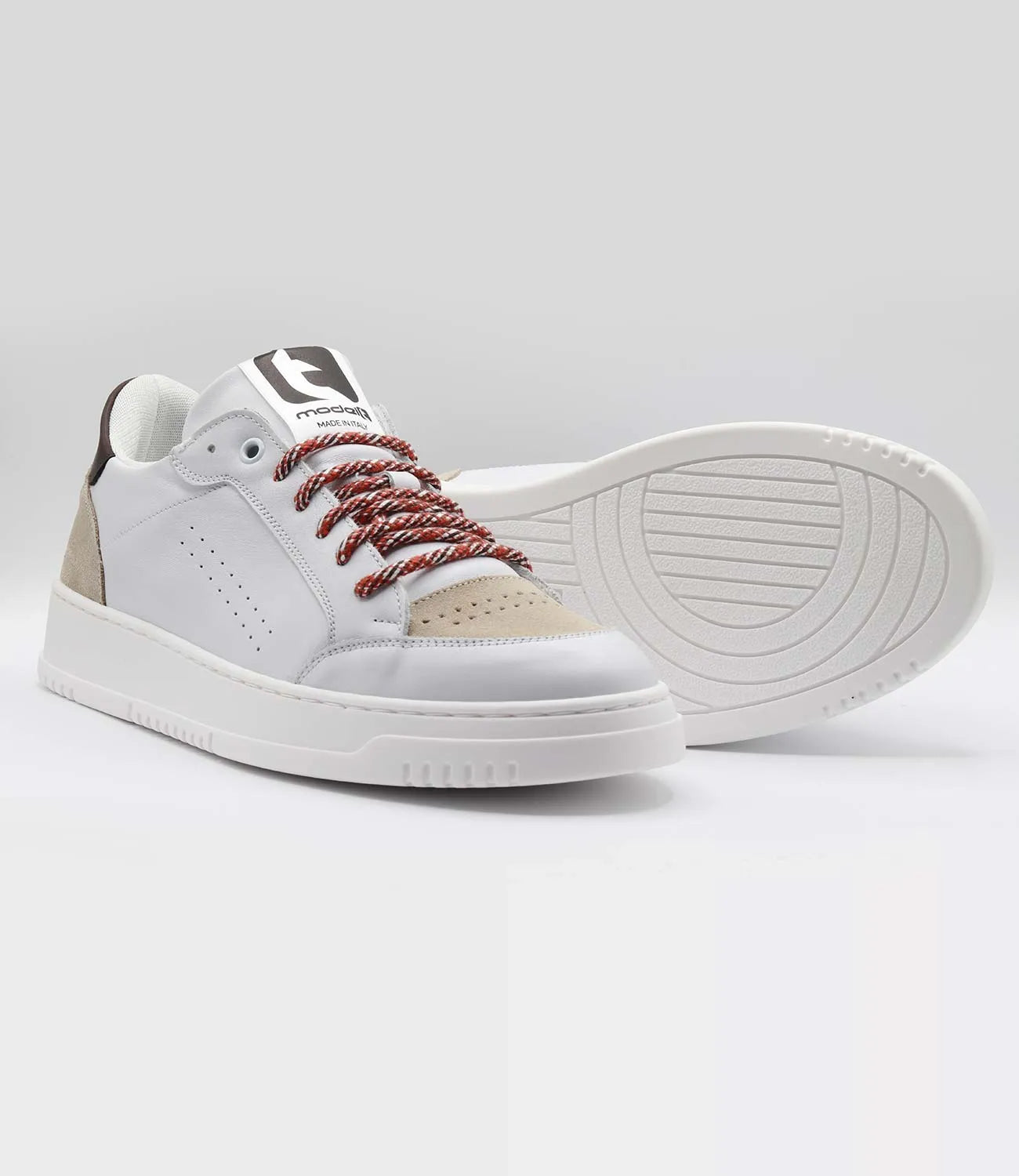 Sneakers MATRIX Model 1 in pelle nappa bianca