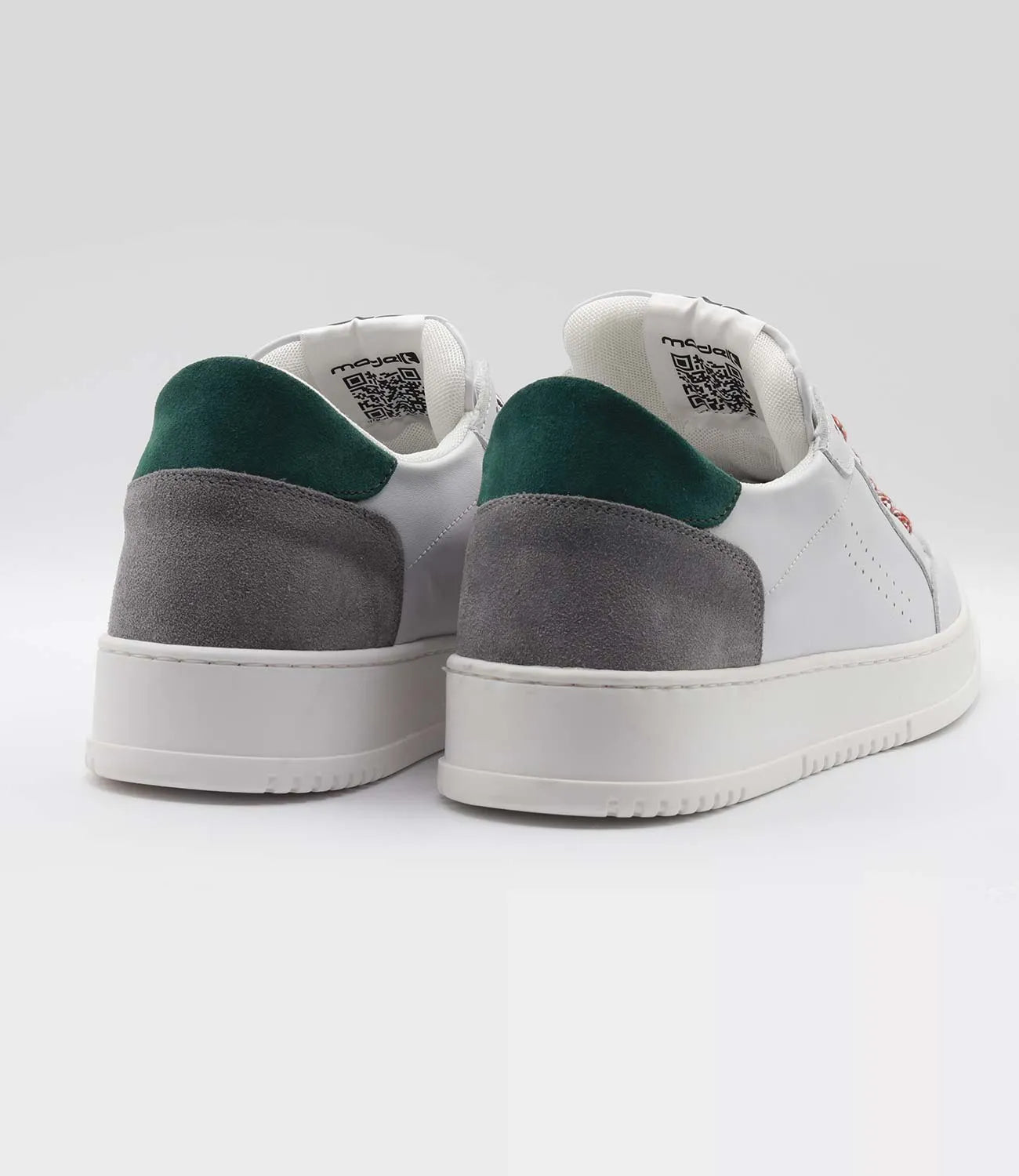 Sneakers MATRIX Model 2 in pelle nappa bianca