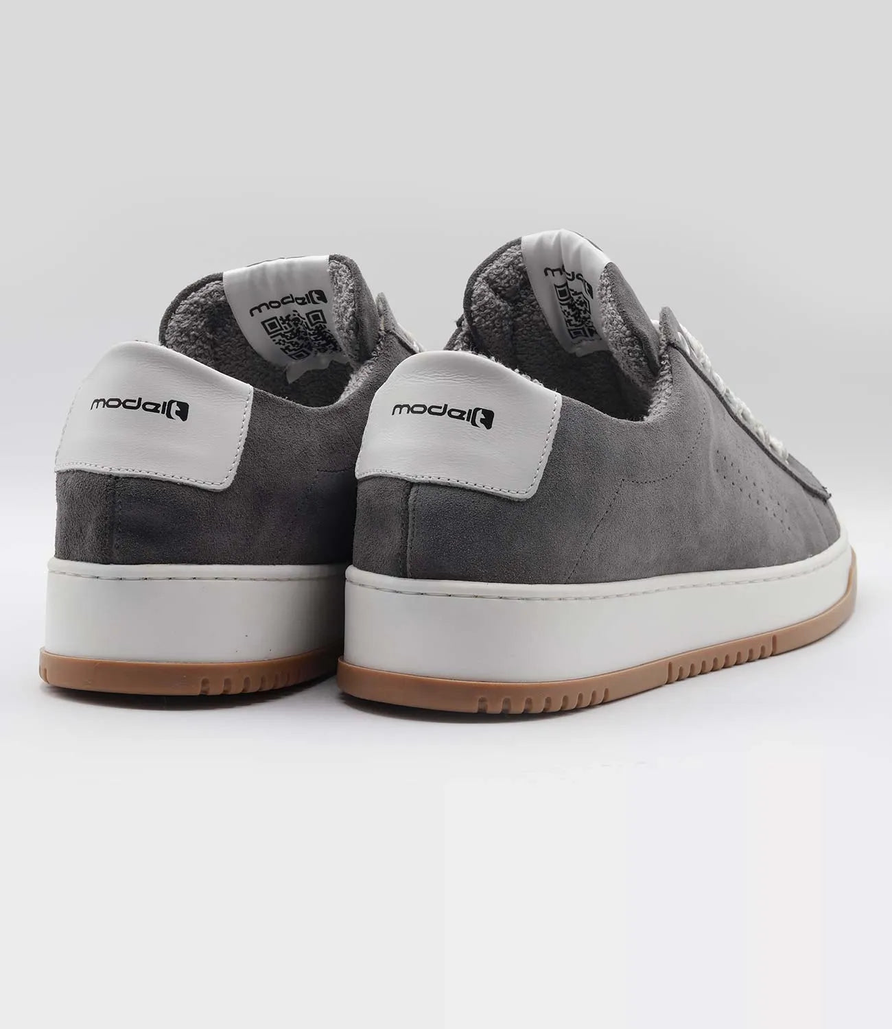 Sneakers SPACE-T Model 3 in camoscio grigio