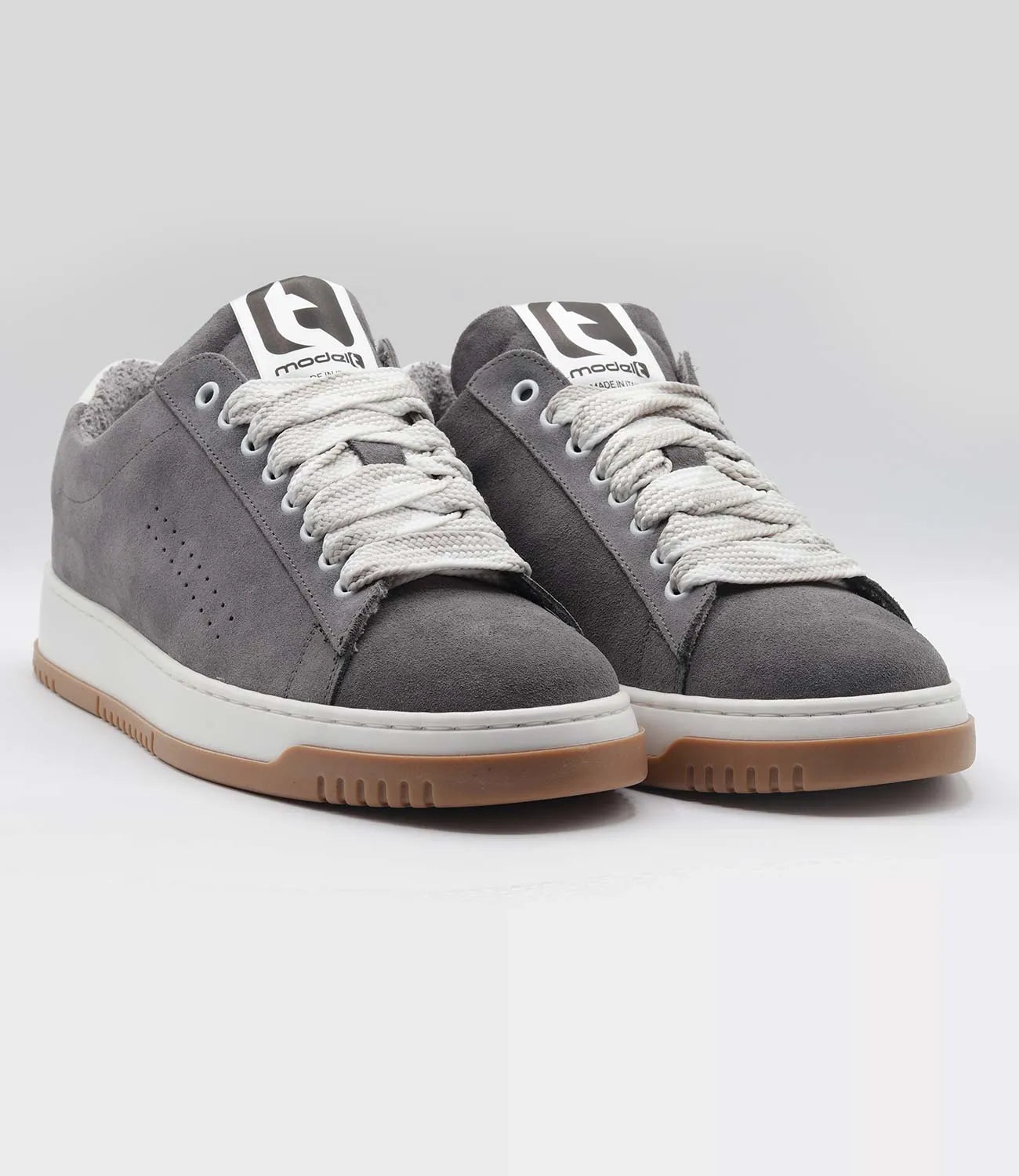 Sneakers SPACE-T Model 3 in camoscio grigio