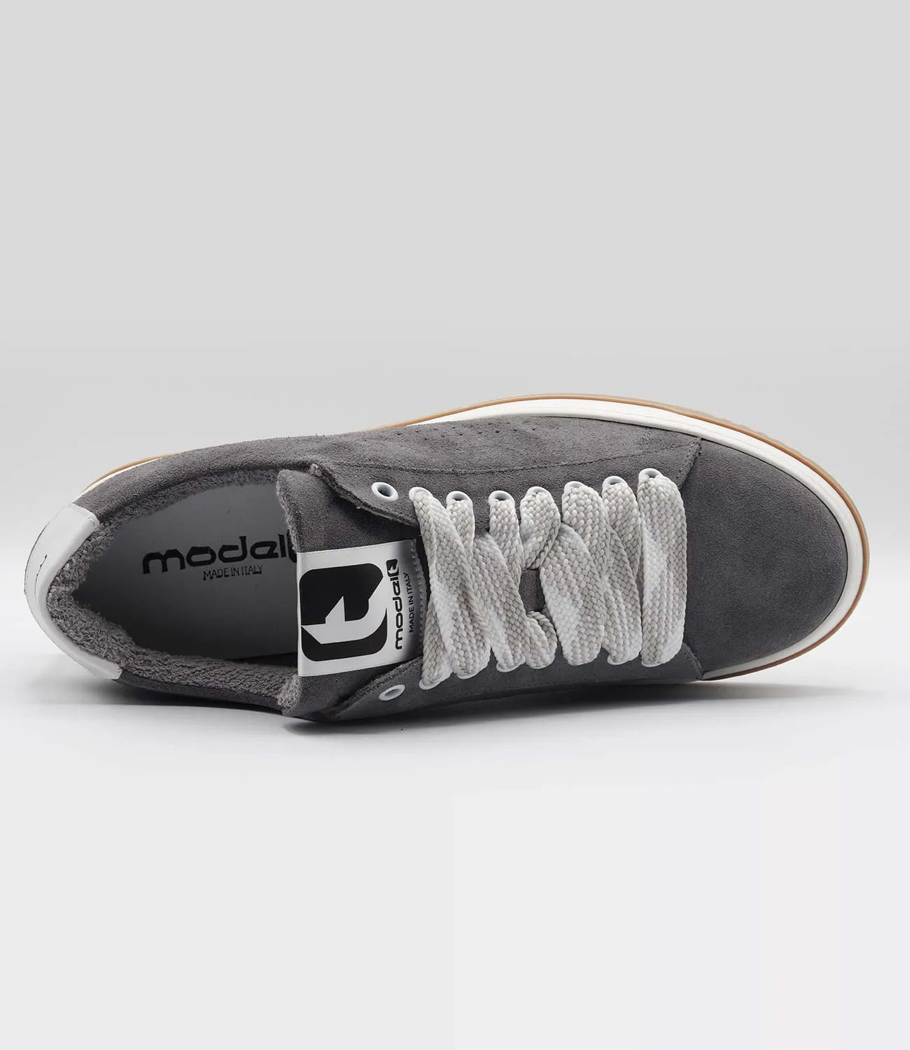 Sneakers SPACE-T Model 3 in camoscio grigio