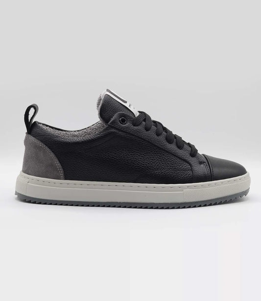 Sneakers WILSON Model 10 in pelle nera
