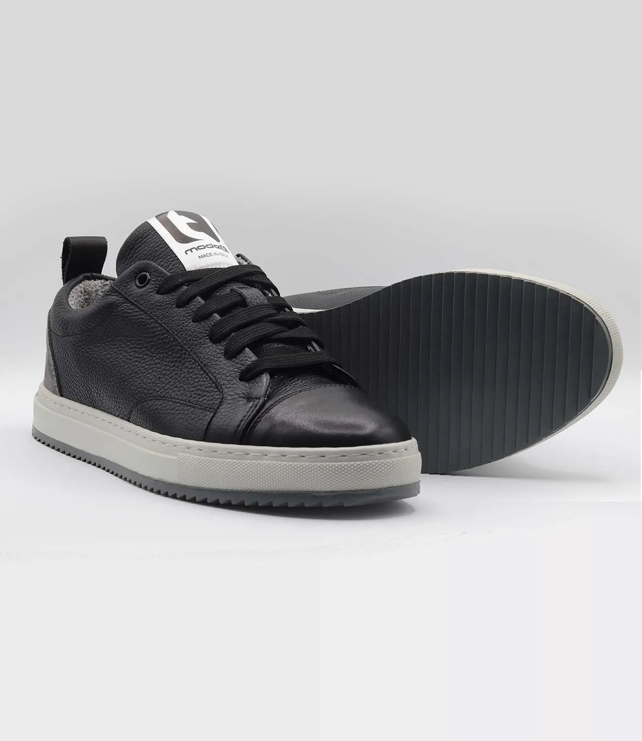 Sneakers WILSON Model 10 in pelle nera