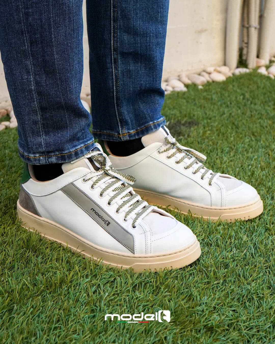 Sneakers LOUIS Model 1 in pelle bianca