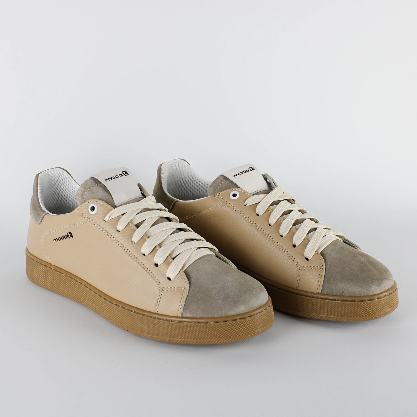 Sneakers TREVOR Model 3 in pelle beige bottolata