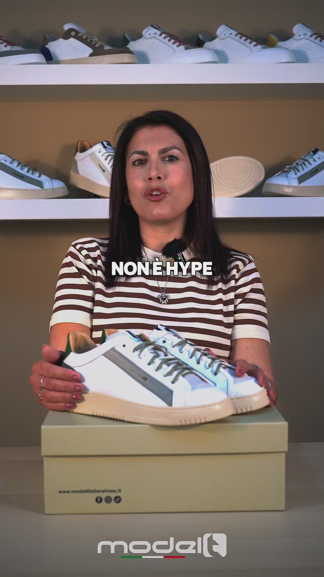 Carica il video: 